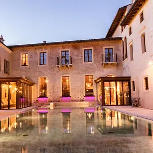 Hotel Corte Regia Relais &