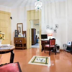 bed-breakfast-la-casa-di-zoe.sicilyhotelsitaly.net/